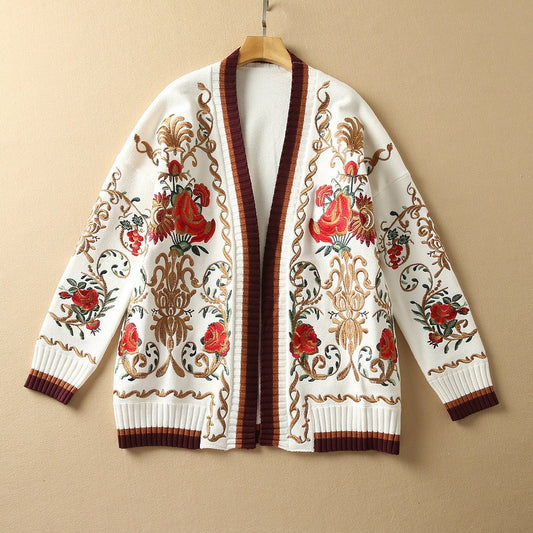 Machine Embroidery Long Sleeve Loose White Wool Sweater White