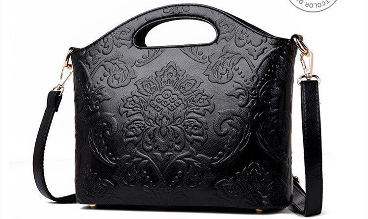 Shoulder Bag Messenger Bag Three-dimensional Embossing Black