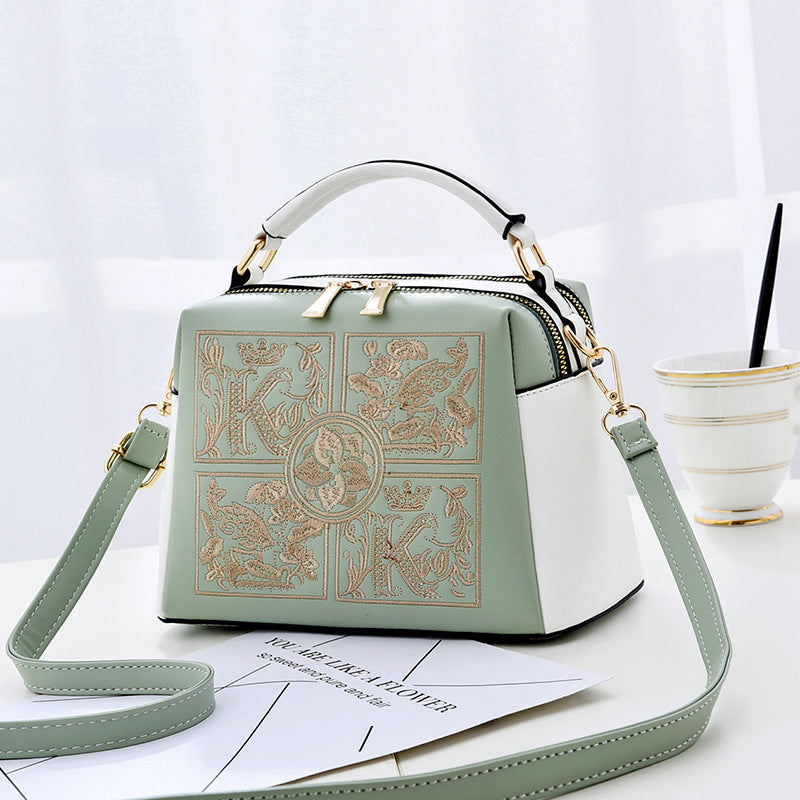 Women's Shoulder Bag Cross-body Embroidery Green And White