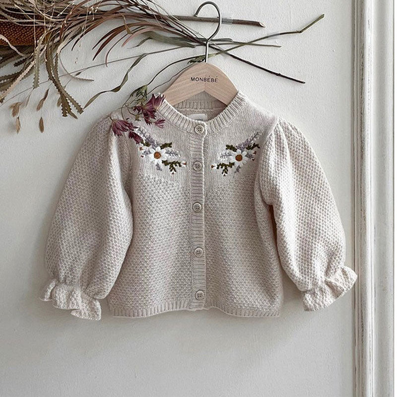 Fashionable Flower Sweater Coat For Babies And Children Apricot